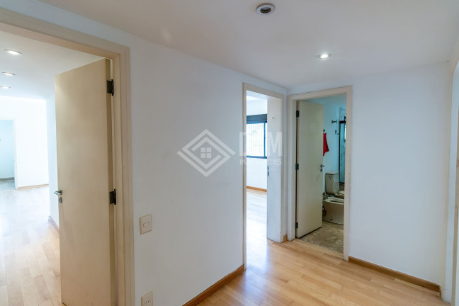 Imagem Apartamento com 3 Quartos para Alugar, 240 m² em Itaim Bibi - São Paulo Imagem Apartamento com 3 Quartos para Alugar, 240 m² em Itaim Bibi - São Paulo