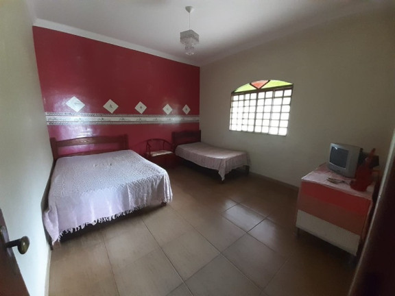 Imagem Imóvel com 5 Quartos à Venda, 20.000 m² em Medeiros - Itatiaiuçu Imagem Imóvel com 5 Quartos à Venda, 20.000 m² em Medeiros - Itatiaiuçu