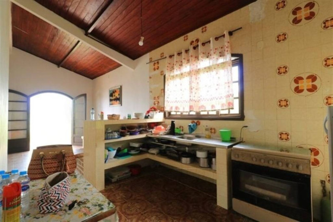 Imagem Casa com 3 Quartos à Venda, 220 m² em Belmira Novaes - Peruibe Imagem Casa com 3 Quartos à Venda, 220 m² em Belmira Novaes - Peruibe