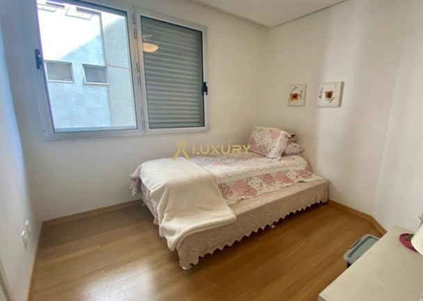 Imagem Imóvel com 3 Quartos à Venda, 97 m² em Lourdes - Belo Horizonte Imagem Imóvel com 3 Quartos à Venda, 97 m² em Lourdes - Belo Horizonte