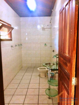Imagem Sobrado com 5 Quartos à Venda, 250 m² em Perequê Açu - Ubatuba Imagem Sobrado com 5 Quartos à Venda, 250 m² em Perequê Açu - Ubatuba