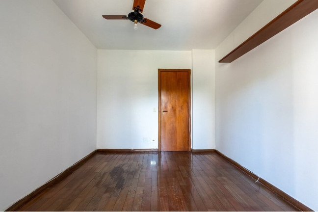 Imagem Imóvel com 4 Quartos à Venda, 178 m² em Moema - São Paulo Imagem Imóvel com 4 Quartos à Venda, 178 m² em Moema - São Paulo