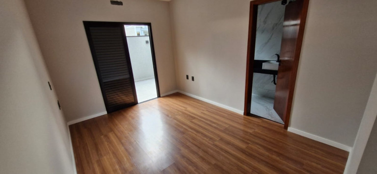 Imagem Casa com 3 Quartos à Venda, 117 m² em Horto Florestal - Sorocaba Imagem Casa com 3 Quartos à Venda, 117 m² em Horto Florestal - Sorocaba