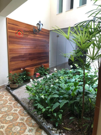 Imagem Sobrado com 4 Quartos à Venda, 390 m² em Mooca - São Paulo Imagem Sobrado com 4 Quartos à Venda, 390 m² em Mooca - São Paulo