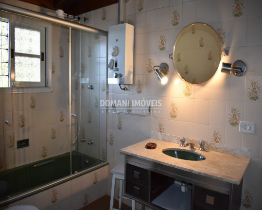 Imagem Casa com 4 Quartos à Venda, 195 m² em Região De Capivari - Campos Do Jordão Imagem Casa com 4 Quartos à Venda, 195 m² em Região De Capivari - Campos Do Jordão