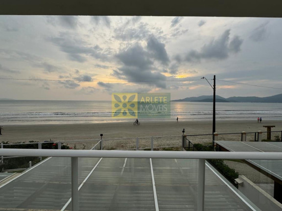 Imagem Casa com 3 Quartos à Venda, 140 m² em Balneário Perequê - Porto Belo Imagem Casa com 3 Quartos à Venda, 140 m² em Balneário Perequê - Porto Belo