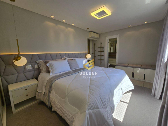 Imagem Apartamento com 3 Quartos à Venda, 136 m² em Centro - Balneário Camboriú Imagem Apartamento com 3 Quartos à Venda, 136 m² em Centro - Balneário Camboriú