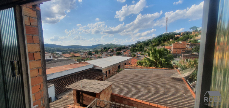 Imagem Casa com 3 Quartos à Venda, em Centro - Esmeraldas Imagem Casa com 3 Quartos à Venda, em Centro - Esmeraldas