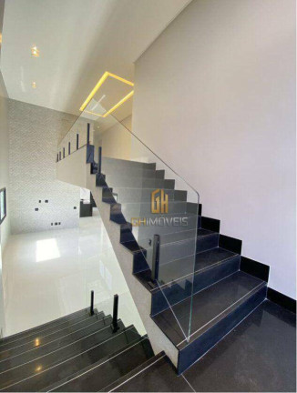Imagem Sobrado com 4 Quartos à Venda, 245 m² em Jardim Cristal - Aparecida De Goiânia Imagem Sobrado com 4 Quartos à Venda, 245 m² em Jardim Cristal - Aparecida De Goiânia