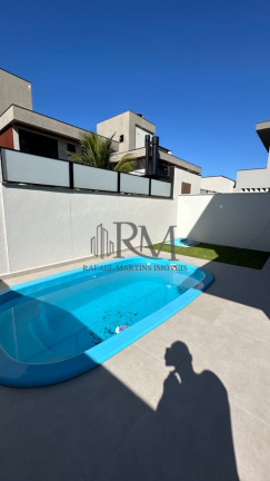 Imagem Sobrado com 3 Quartos à Venda, 176 m² em Lagoa Da Conceição - Florianópolis Imagem Sobrado com 3 Quartos à Venda, 176 m² em Lagoa Da Conceição - Florianópolis