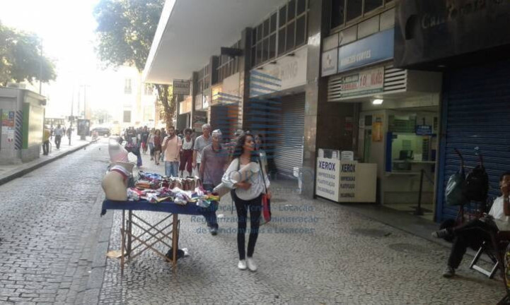 Sala Comercial para Alugar, 194 m² em Centro - Rio De Janeiro