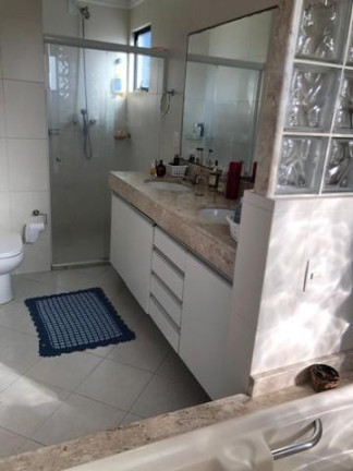 Imagem Casa com 5 Quartos à Venda, 392 m² em Busca Vida (abrantes) - Camaçari Imagem Casa com 5 Quartos à Venda, 392 m² em Busca Vida (abrantes) - Camaçari