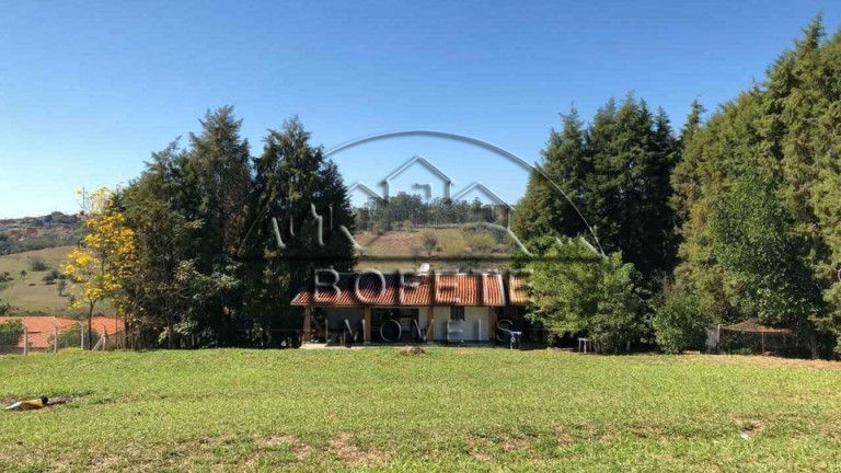 Imagem Imóvel com 1 Quarto à Venda, 2.000 m² em Portal Das Colinas - Bofete Imagem Imóvel com 1 Quarto à Venda, 2.000 m² em Portal Das Colinas - Bofete