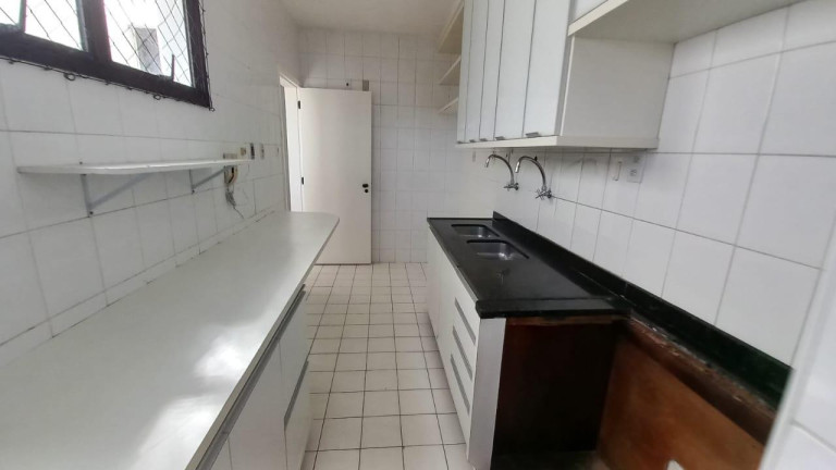 Imagem Apartamento com 4 Quartos à Venda, 127 m² em Caminho Das árvores - Salvador