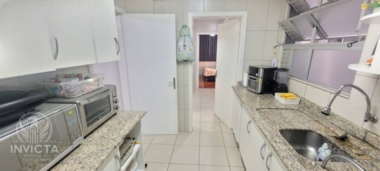 Imagem Apartamento com 3 Quartos à Venda, 100 m² em Centro - Balneário Camboriú Imagem Apartamento com 3 Quartos à Venda, 100 m² em Centro - Balneário Camboriú
