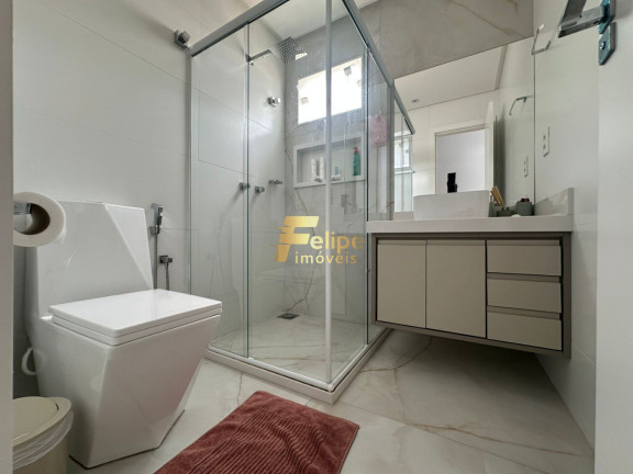 Imagem Casa com 3 Quartos à Venda, 300 m² em Itapebussu - Guarapari Imagem Casa com 3 Quartos à Venda, 300 m² em Itapebussu - Guarapari