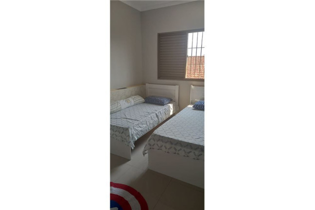 Imagem Casa com 2 Quartos à Venda, em Caiçara - Praia Grande Imagem Casa com 2 Quartos à Venda, em Caiçara - Praia Grande
