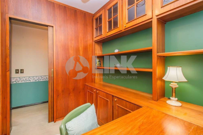 Imagem Apartamento com 2 Quartos à Venda, 75 m² em Mont Serrat - Porto Alegre Imagem Apartamento com 2 Quartos à Venda, 75 m² em Mont Serrat - Porto Alegre
