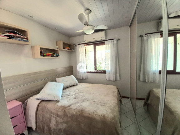 Imagem Casa com 3 Quartos à Venda, 86 m²