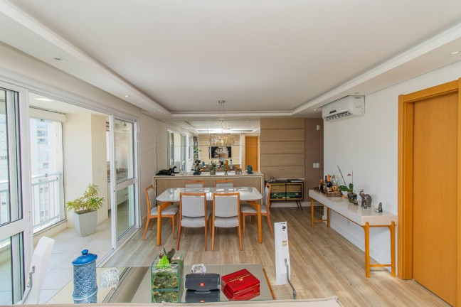 Imagem Apartamento com 3 Quartos à Venda, 125 m² em Jardim Europa - Porto Alegre Imagem Apartamento com 3 Quartos à Venda, 125 m² em Jardim Europa - Porto Alegre