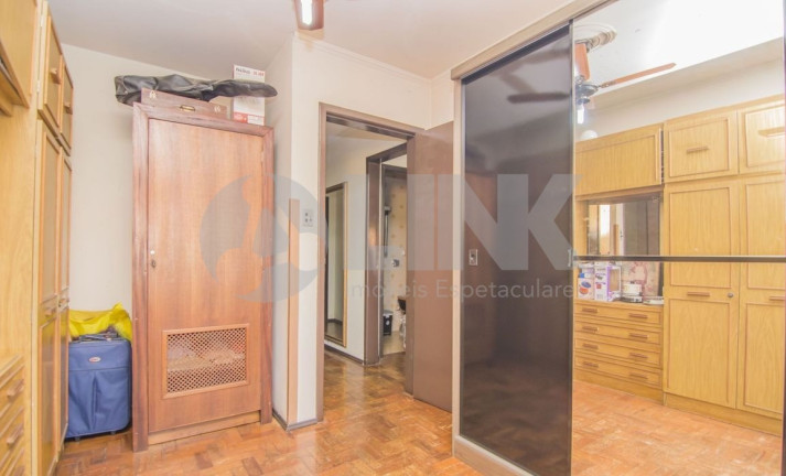 Imagem Imóvel com 4 Quartos à Venda, 349 m² em São Sebastião - Porto Alegre Imagem Imóvel com 4 Quartos à Venda, 349 m² em São Sebastião - Porto Alegre