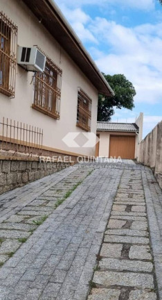 Imagem Casa com 3 Quartos à Venda, 170 m² em Capoeiras - Florianópolis