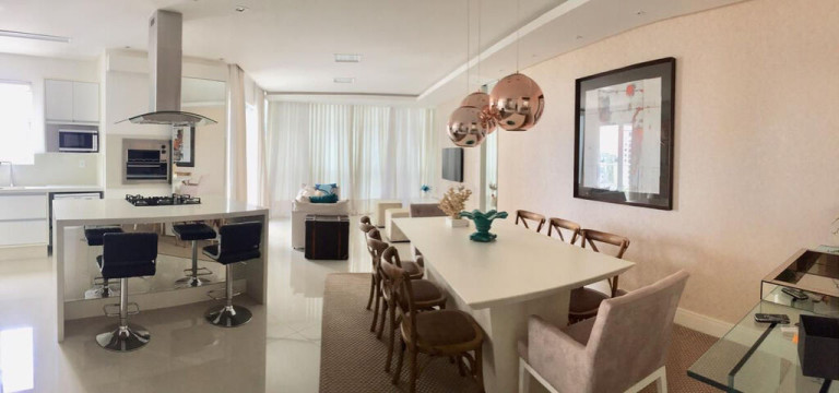 Imagem Apartamento com 3 Quartos à Venda, 170 m² em Centro - Balneário Camboriú