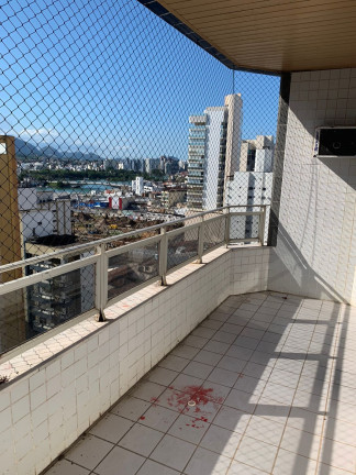 Imagem Imóvel com 4 Quartos à Venda, 326 m² em Centro - Guarapari Imagem Imóvel com 4 Quartos à Venda, 326 m² em Centro - Guarapari