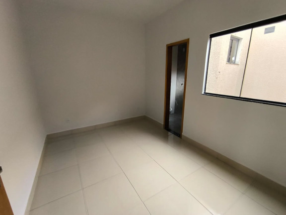Imagem Casa com 2 Quartos à Venda, 55 m² em Santa Efigenia - Goiania Imagem Casa com 2 Quartos à Venda, 55 m² em Santa Efigenia - Goiania
