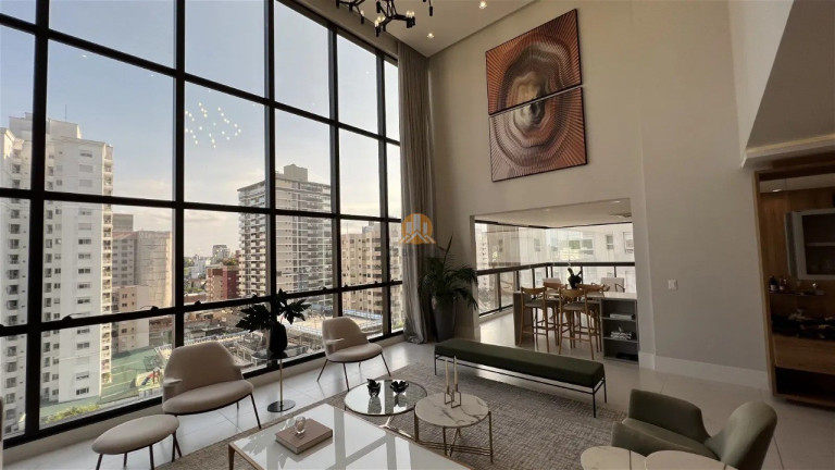 Imagem Imóvel com 4 Quartos à Venda, 278 m² em América - Joinville