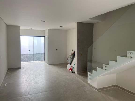 Imagem Sobrado com 2 Quartos à Venda, 92 m² em João Costa - Joinville