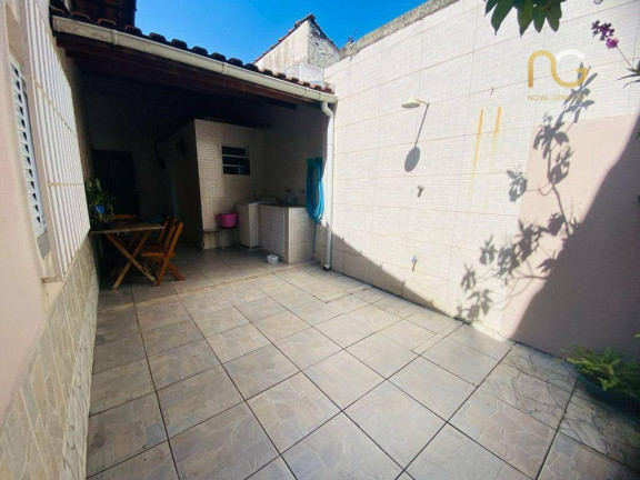 Imagem Casa com 3 Quartos à Venda, 145 m² em Vila Guilhermina - Praia Grande Imagem Casa com 3 Quartos à Venda, 145 m² em Vila Guilhermina - Praia Grande