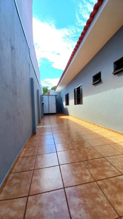 Imagem Casa com 3 Quartos à Venda, 140 m² em Vila Santo Antonio - Maringá Imagem Casa com 3 Quartos à Venda, 140 m² em Vila Santo Antonio - Maringá