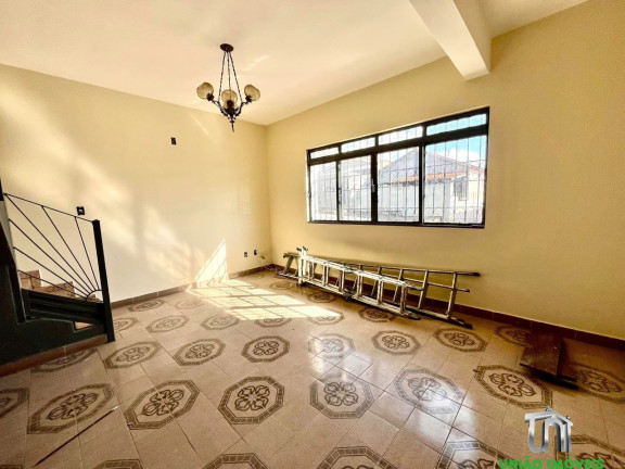 Imagem Casa com 4 Quartos à Venda, 200 m² em Vila Municipal - Bragança Paulista Imagem Casa com 4 Quartos à Venda, 200 m² em Vila Municipal - Bragança Paulista