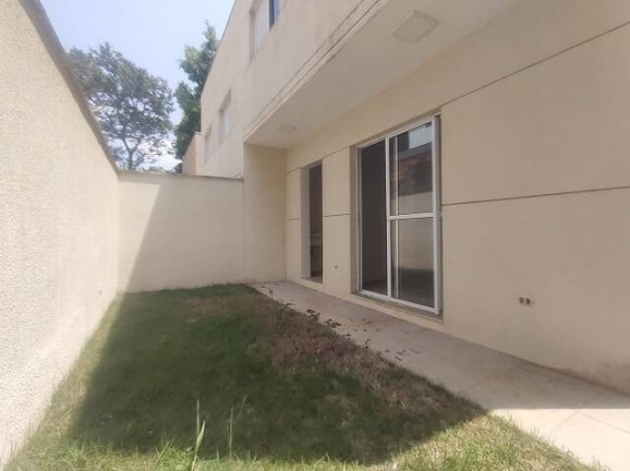 Imagem Casa com 3 Quartos à Venda, 98 m² em Granja Viana - Cotia Imagem Casa com 3 Quartos à Venda, 98 m² em Granja Viana - Cotia