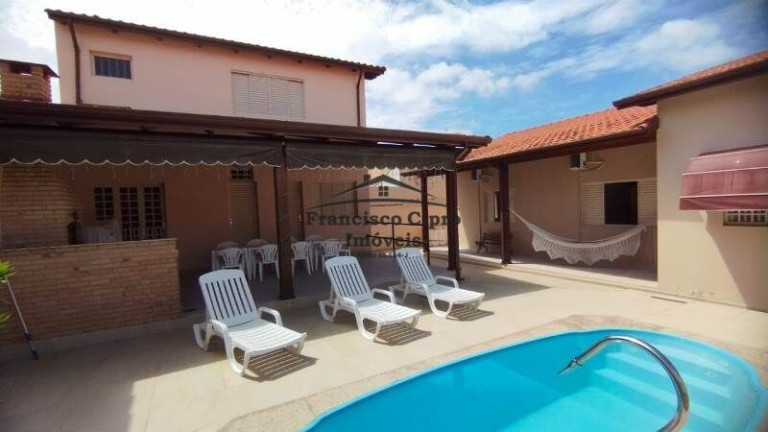 Imagem Casa com 3 Quartos à Venda, 283 m² em Jardim Bela Vista - Guaratinguetá Imagem Casa com 3 Quartos à Venda, 283 m² em Jardim Bela Vista - Guaratinguetá