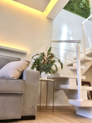 Imagem Cobertura com 2 Quartos à Venda, 75 m² em Cristal - Porto Alegre Imagem Cobertura com 2 Quartos à Venda, 75 m² em Cristal - Porto Alegre