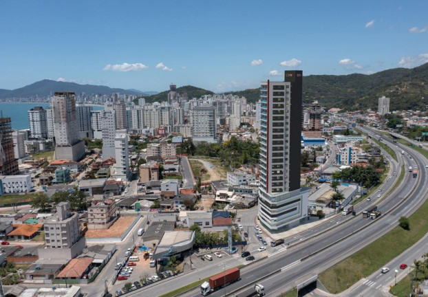 Imagem Apartamento com 3 Quartos à Venda, 117 m² em Meia Praia - Itapema