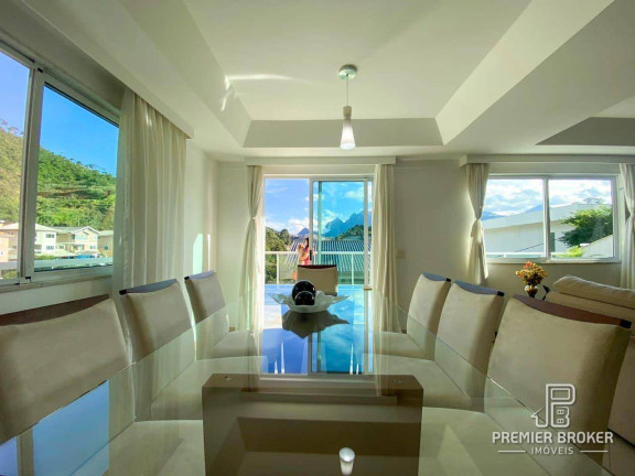 Imagem Casa com 4 Quartos à Venda, 202 m² em Tijuca - Teresópolis Imagem Casa com 4 Quartos à Venda, 202 m² em Tijuca - Teresópolis