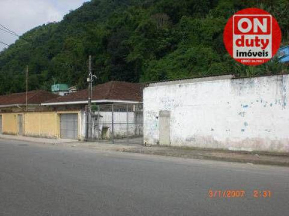 Galpão à Venda ou Locação, 680 m² em Marapé - Santos
