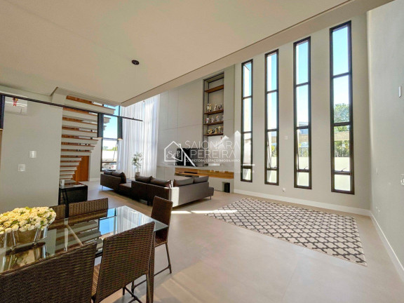 Imagem Casa de Condomínio com 3 Quartos à Venda, 598 m² em Cacupé - Florianópolis Imagem Casa de Condomínio com 3 Quartos à Venda, 598 m² em Cacupé - Florianópolis