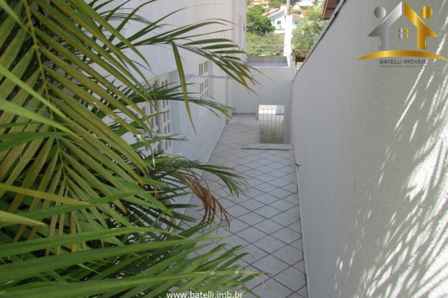 Imagem Casa de Condomínio com 3 Quartos à Venda, 330 m² em Alphaville - Santana De Parnaíba Imagem Casa de Condomínio com 3 Quartos à Venda, 330 m² em Alphaville - Santana De Parnaíba