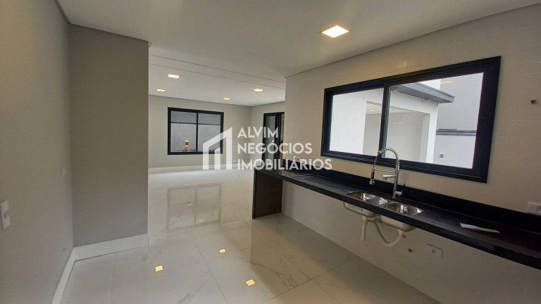 Imagem Sobrado com 3 Quartos à Venda, 350 m² em Loteamento Floresta - São José Dos Campos Imagem Sobrado com 3 Quartos à Venda, 350 m² em Loteamento Floresta - São José Dos Campos