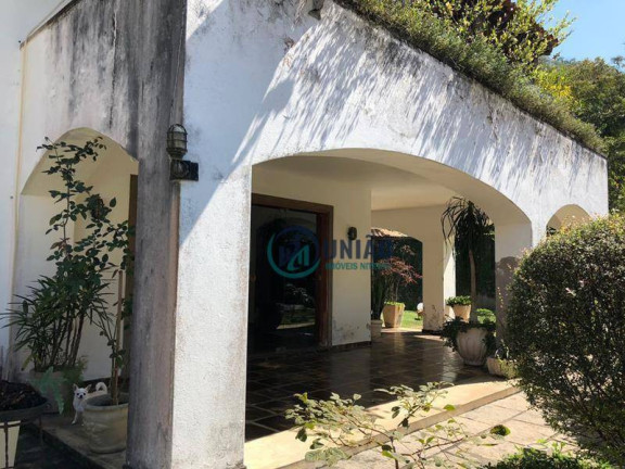 Imagem Casa com 4 Quartos à Venda, 485 m² em Itacoatiara - Niterói