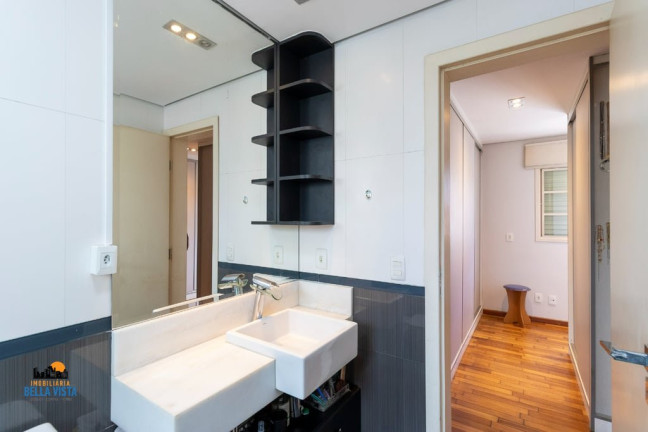 Imagem Casa com 3 Quartos à Venda, em Parque Jabaquara - São Paulo Imagem Casa com 3 Quartos à Venda, em Parque Jabaquara - São Paulo
