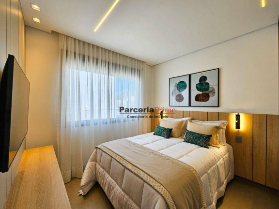 Imagem Casa com 6 Quartos à Venda, 380 m² em Riviera Módulo 11 - Bertioga Imagem Casa com 6 Quartos à Venda, 380 m² em Riviera Módulo 11 - Bertioga