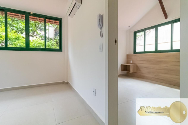 Imagem Cobertura com 1 Quarto à Venda, 34 m² em Copacabana - Rio De Janeiro Imagem Cobertura com 1 Quarto à Venda, 34 m² em Copacabana - Rio De Janeiro