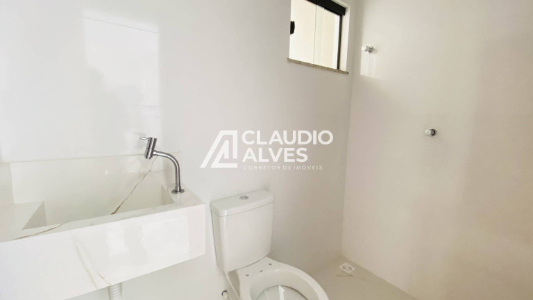 Imagem Casa com 4 Quartos à Venda, 137 m² em Sim - Feira De Santana Imagem Casa com 4 Quartos à Venda, 137 m² em Sim - Feira De Santana