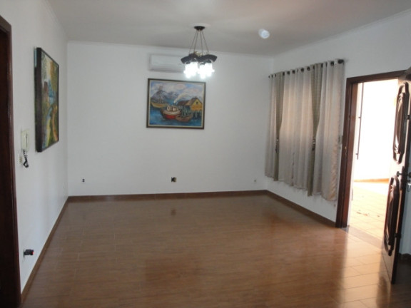 Imagem Casa com 3 Quartos à Venda, 490 m² em Vila Santa Luzia - Bauru Imagem Casa com 3 Quartos à Venda, 490 m² em Vila Santa Luzia - Bauru
