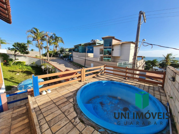 Casa com 6 Quartos à Venda, 250 m² em Setiba - Guarapari